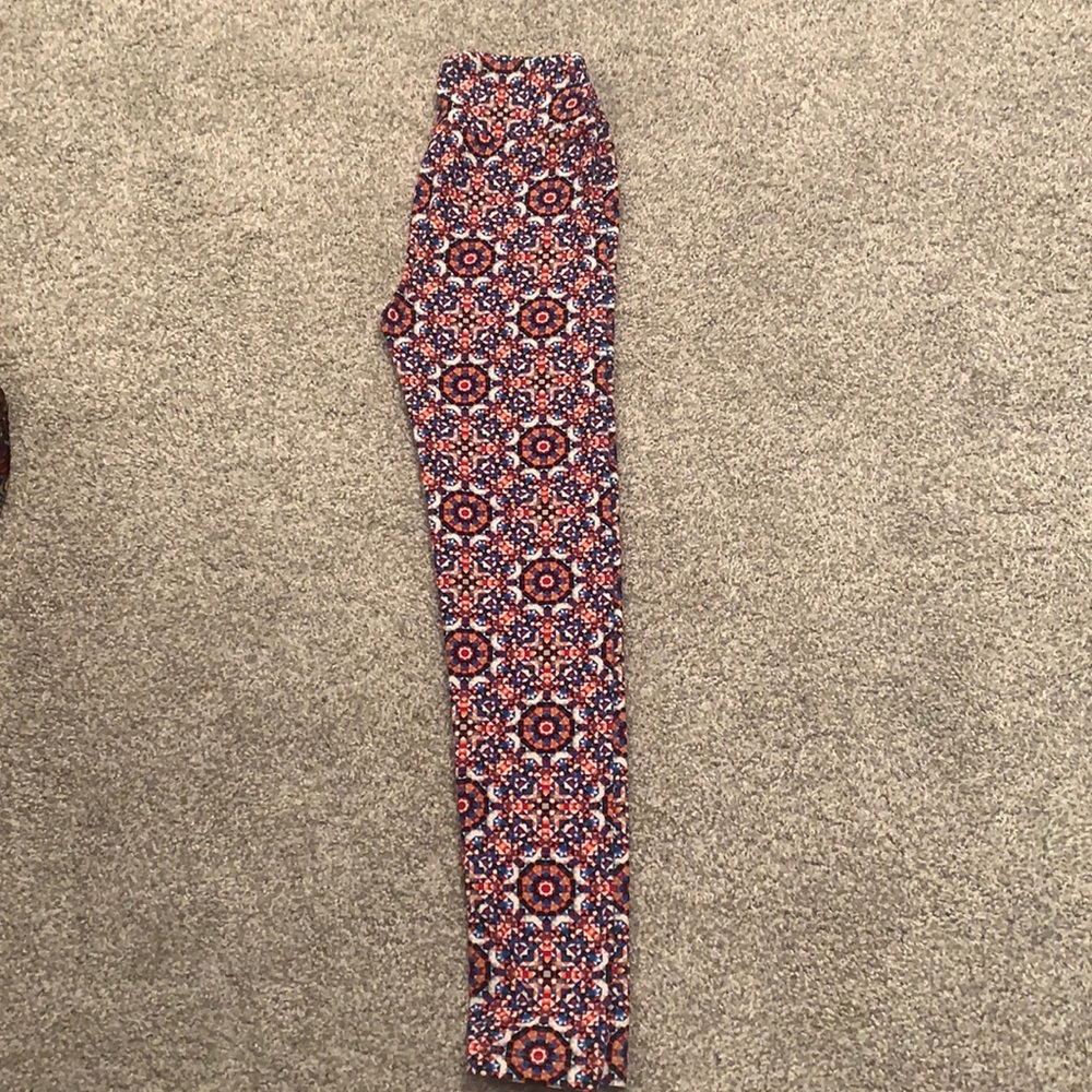 LuLaRoe OS leggings
